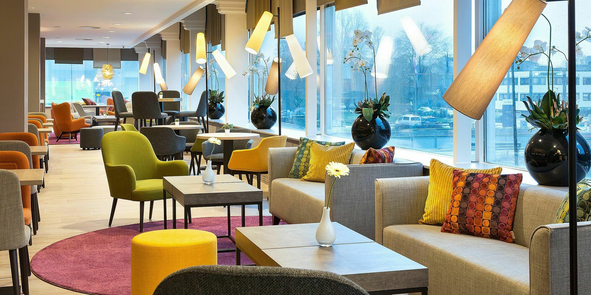 Holiday Inn Amsterdam Servizi foto